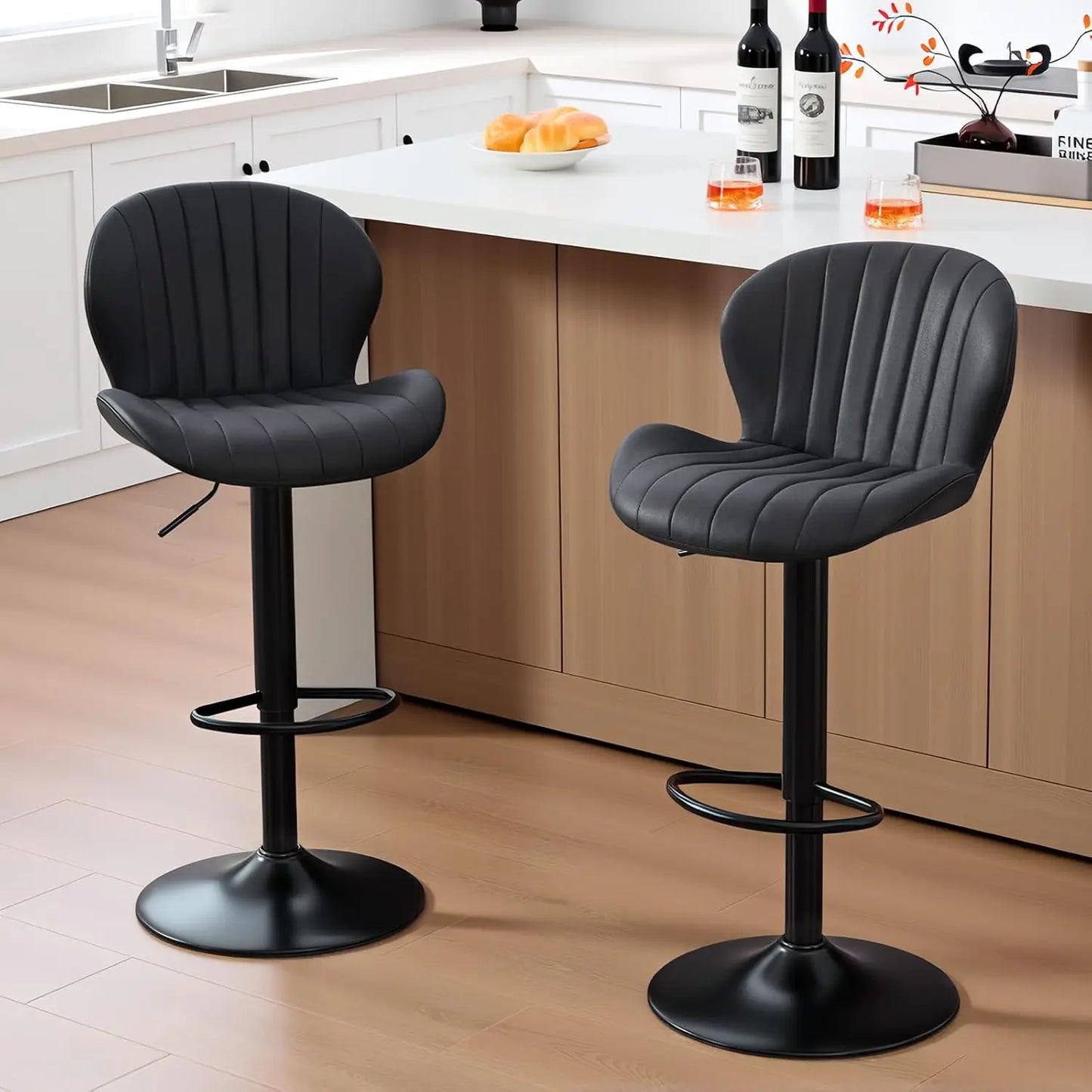 PU Leather Bar Stools Set Of 2 With Swivel Backrests