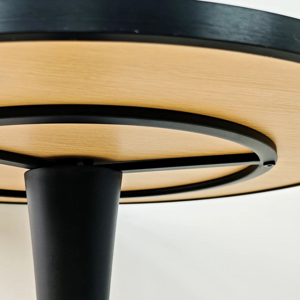 Wisfor Modern Round Bar Table With Sintered Stone Top