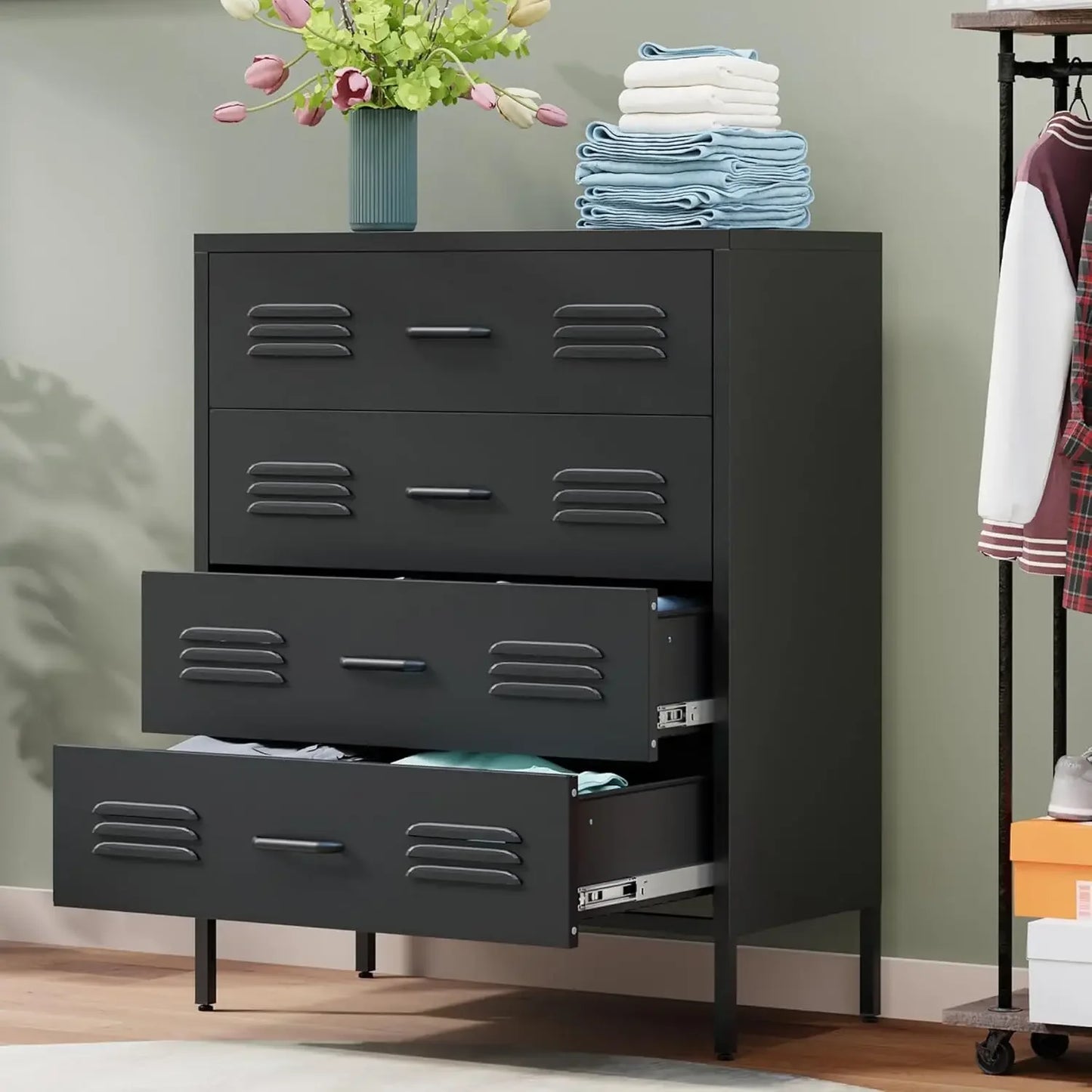DAFIFY 4 Drawer Dresser Wood Bedroom Chest of Drawers